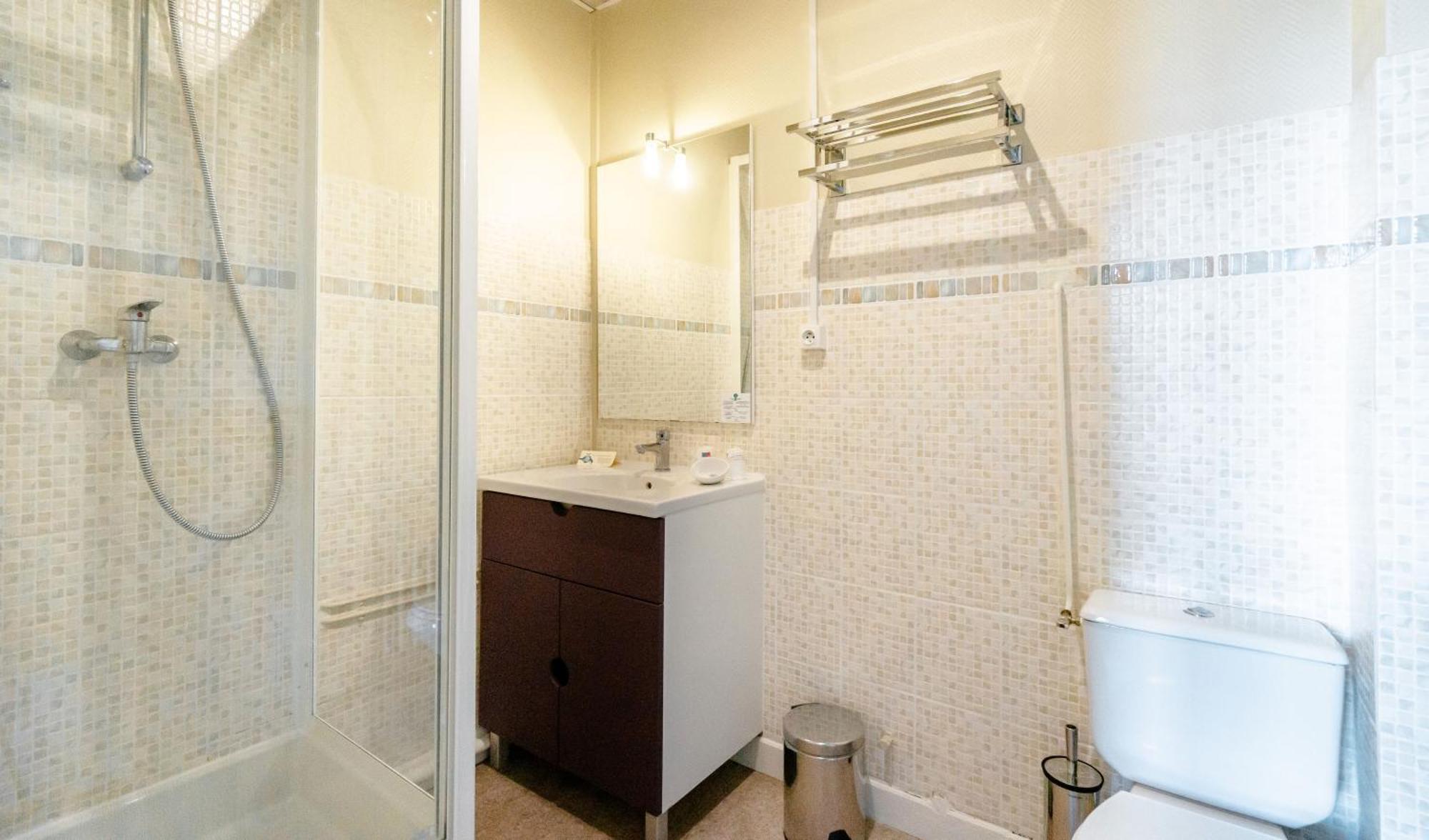 Hotel Gallia Aix-les-Bains Habitación foto